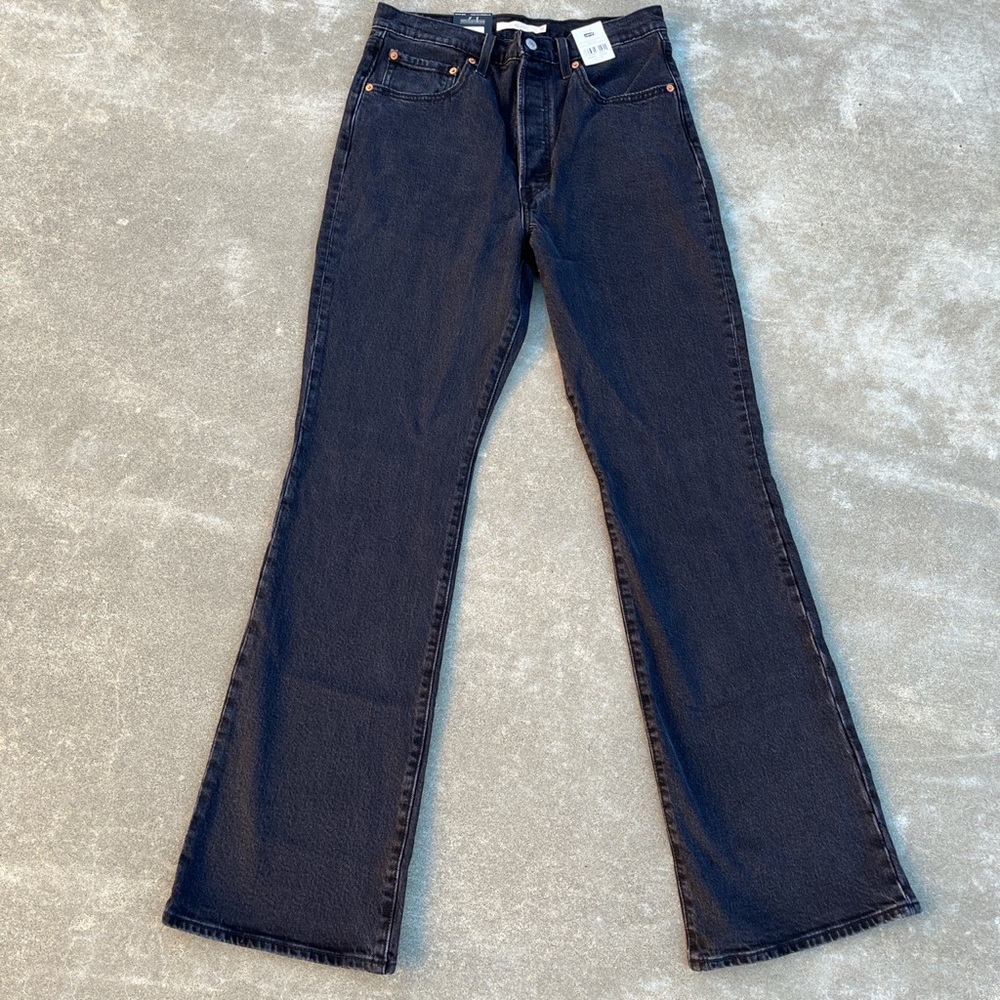 COPY - NWT Levi’s Premium Ribcage Bootcut Jeans in Black Lake